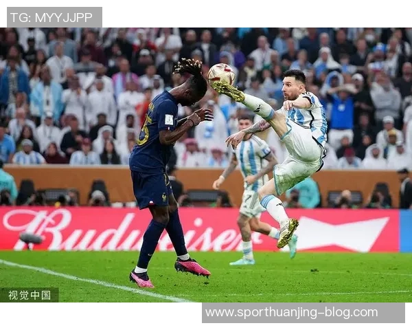 梅西挺身而出对抗肘击事件教育阿根廷老乡维护比赛公正